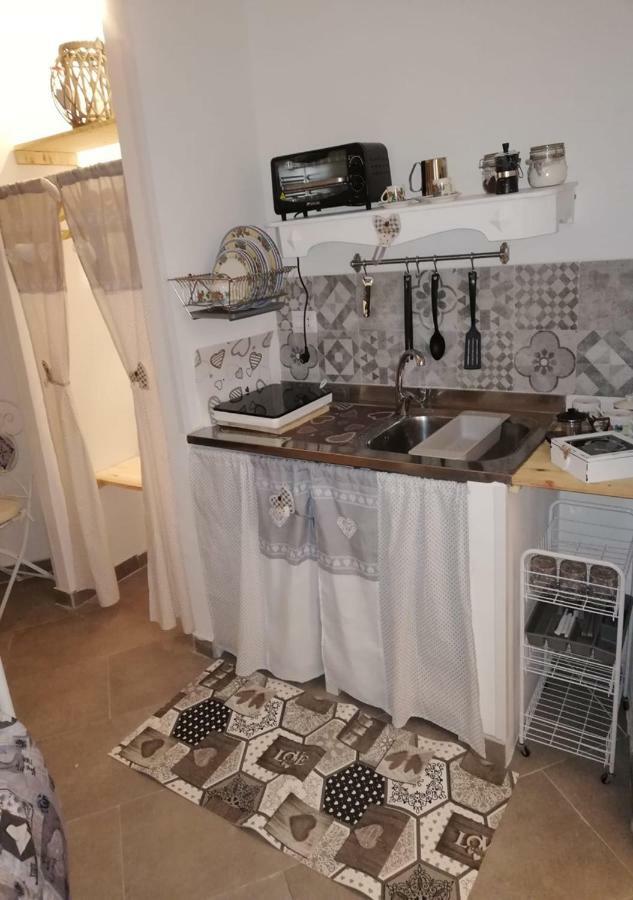 Addu' Ninucc' Hotel Наполи Екстериор снимка